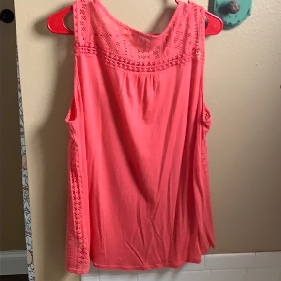 Tank top - Picture 3 of 3